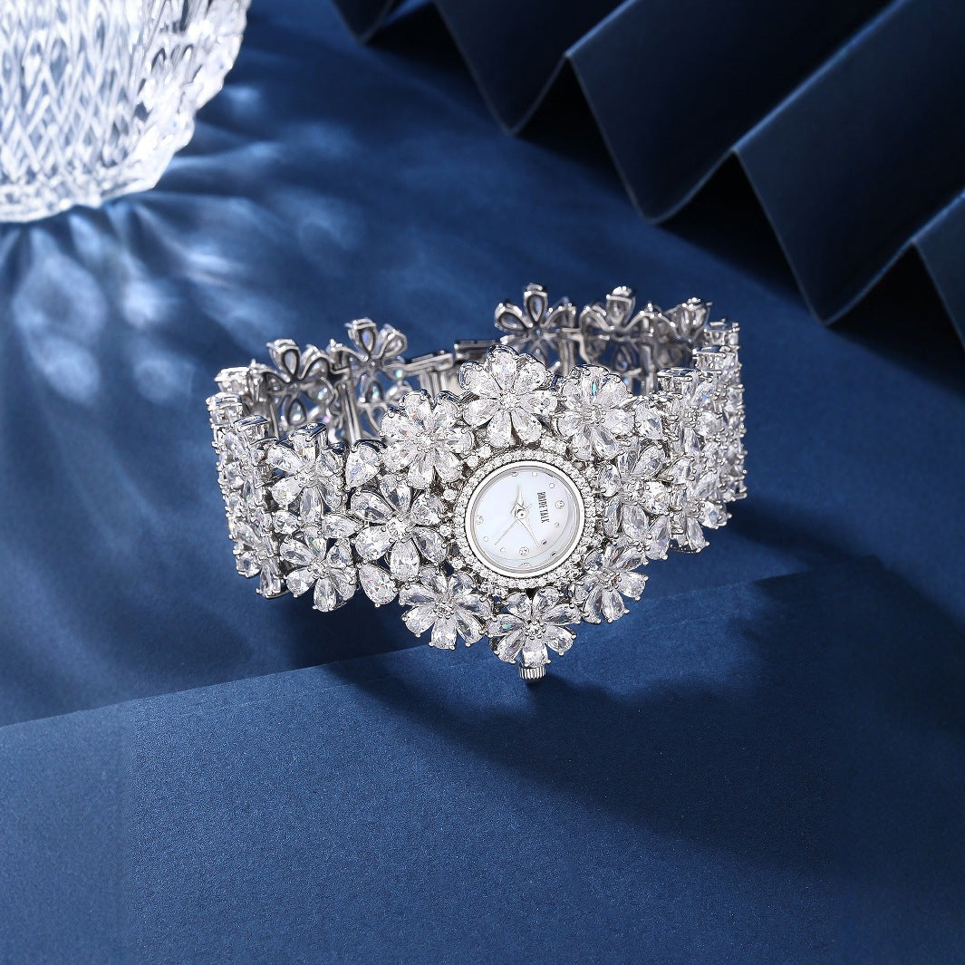 Niche Design Exquisite Full Zircon Starry Sky Temperament Watch Women's Simple Fashion European and American Style